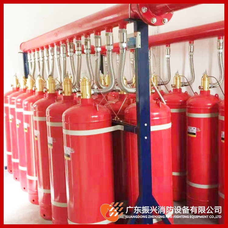 气体灭火的灭火剂瓶组和驱动气体压差